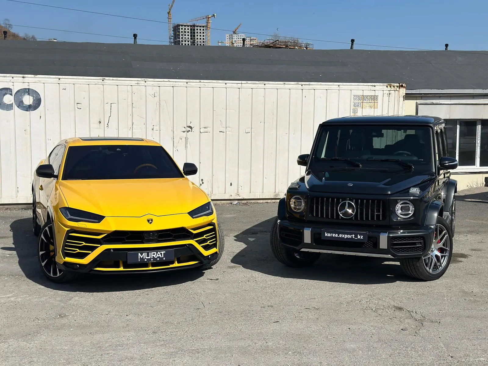 Lamborghini Urus и Mercedes G-Class на площадке Murat Trade в Корее